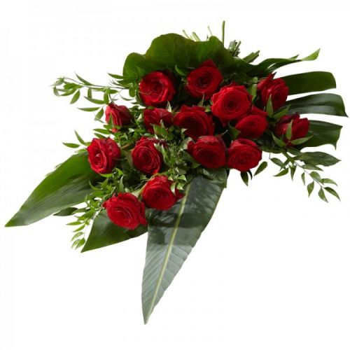 Траурный букет из красных роз с доставкой по Актанышу
